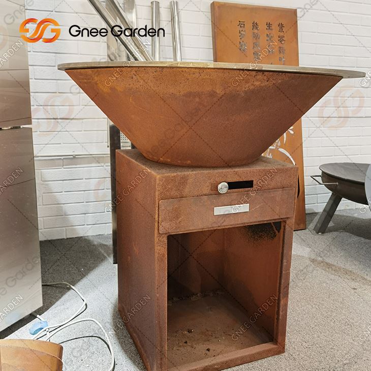 Външен грил на дърва Corten Steel Bbq Brazier Огнище на маса на открито